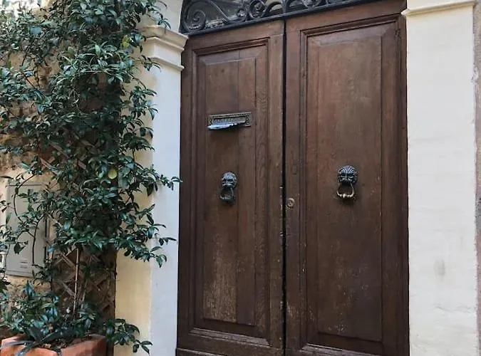 Maison Elodie نارني